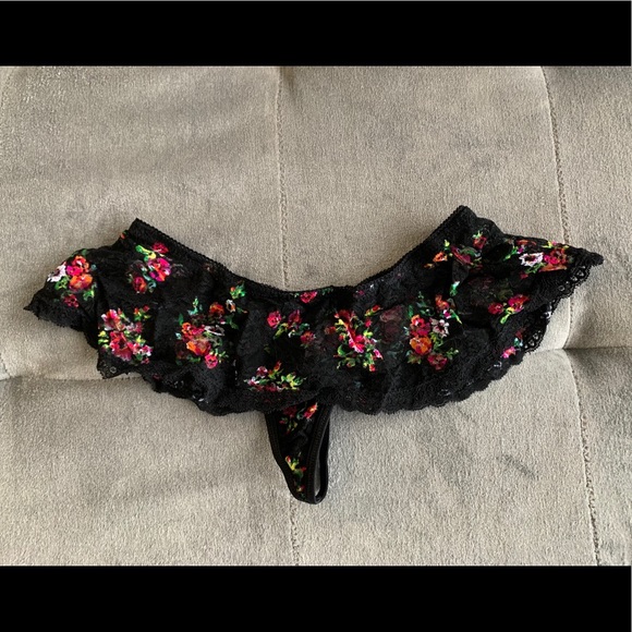 SOLD NWT ✨ 2pc LA VIE EN ROSE Lingerie Set - Picture 7 of 11